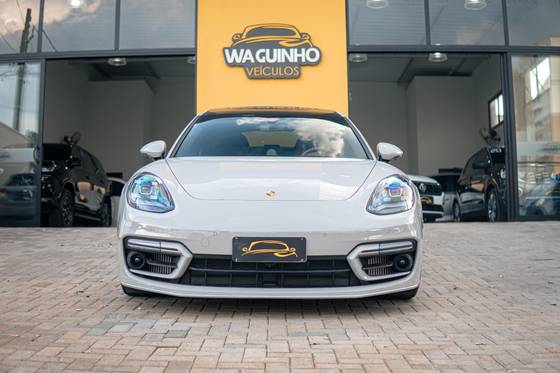 PORSCHE PANAMERA 2.9 V6 E-HYBRID 4 PLATINUM EDITION PDK